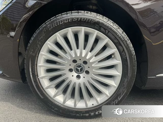 Mercedes-Benz S-class id 4236318 из Китая 16