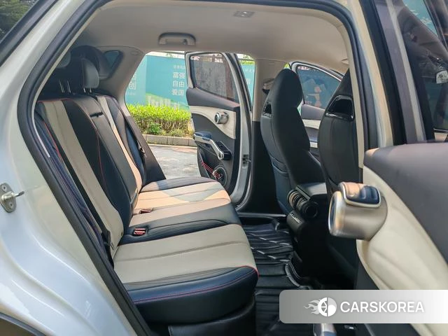 BYD Yuan PLUS id 3945021 из Китая 11