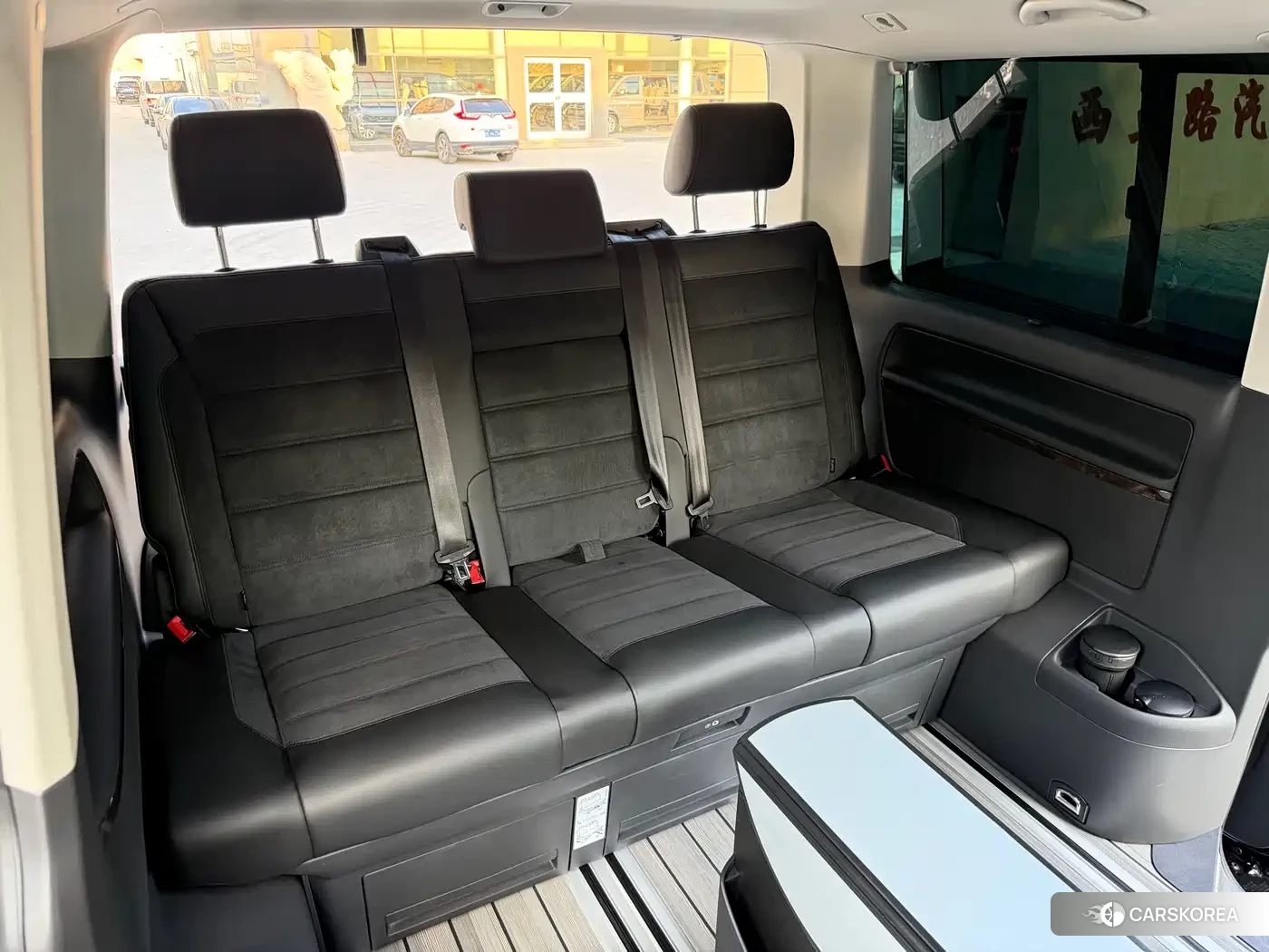 Volkswagen Multivan id 4599576 из Китая 27