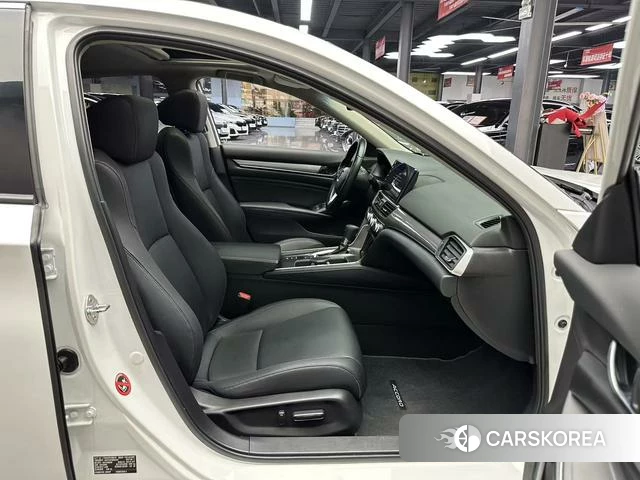 Honda Accord id 4299492 из Китая 13