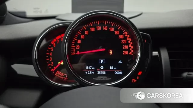 Mini Cooper S id 3718369 из Кореи 18