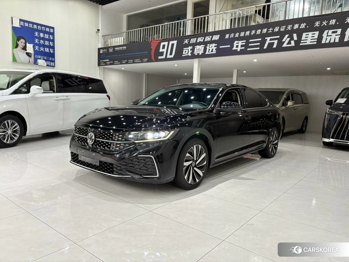 Volkswagen Passat id 4421046 из Китая 18