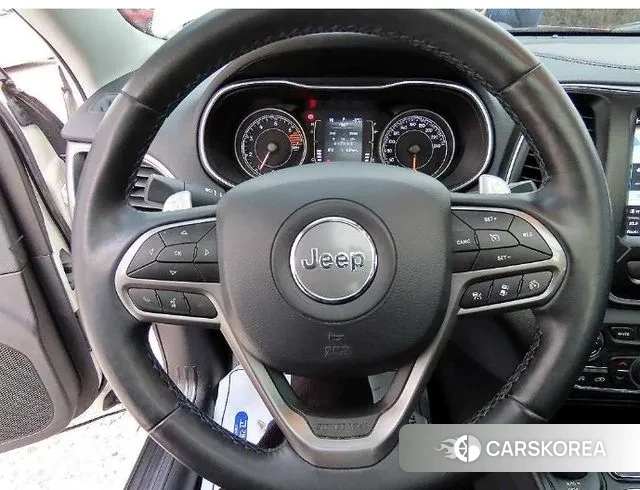 Jeep Cherokee (KL) id 3641323 из Кореи 18