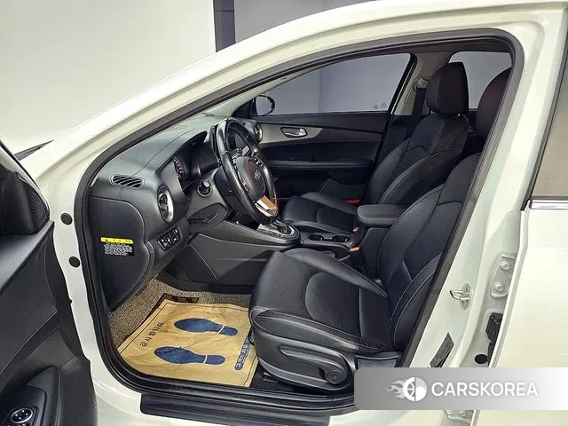 Kia Come New K3 id 3617109 из Кореи 18