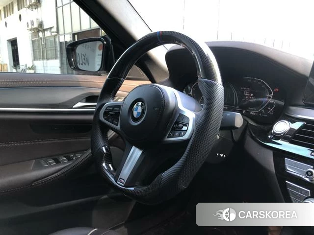 BMW 5 series PHEV id 4260578 из Китая 16