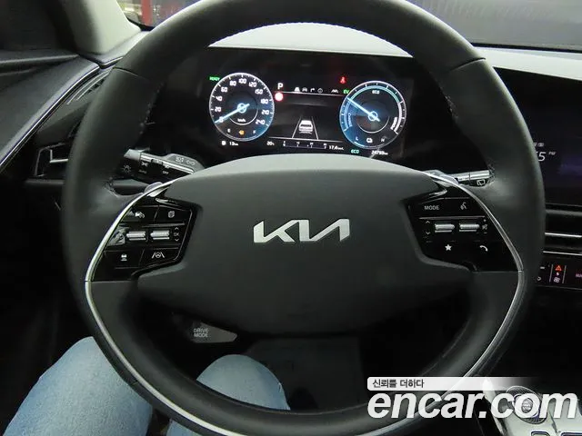 Kia Di Ol Nu Niro id 2853294 из Кореи 18