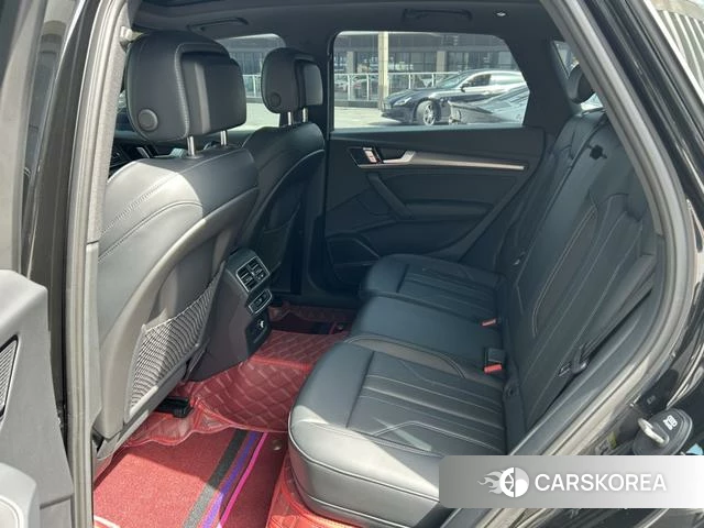 Audi Q5L id 4261625 из Китая 8