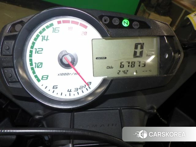 Kawasaki ZX-6R NINJA id 3947314 из Японии 32