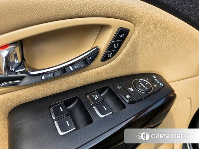 Kia The New Carnival id 4420604 из Кореи 18