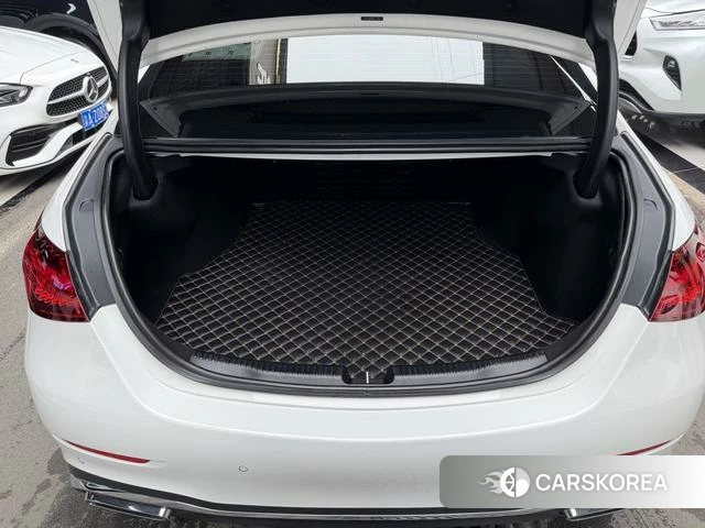 Mercedes-Benz Class C id 4278750 из Китая 30