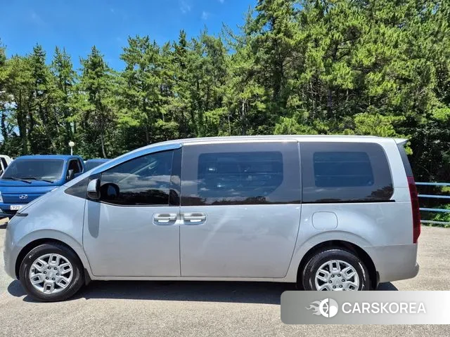 Hyundai Staria id 3016998 из Кореи 18