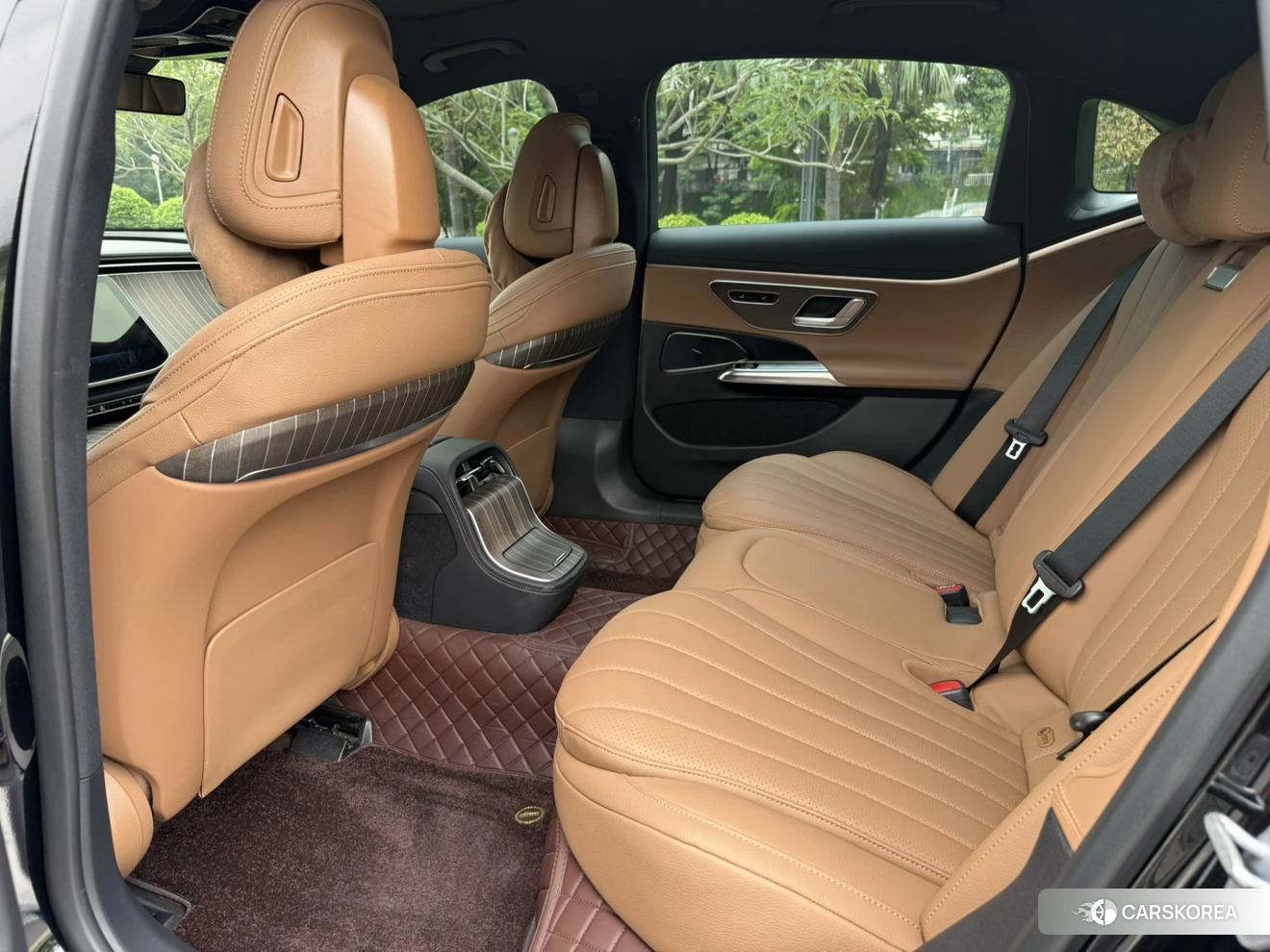 Mercedes-Benz E-Class id 4514733 из Китая 18