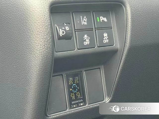 Honda CR-V id 4272939 из Китая 18