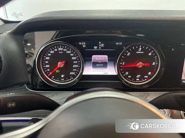 Mercedes-Benz E-Class W213 id 3296880 из Кореи 15