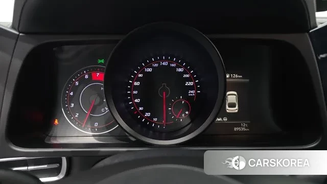 Hyundai Avante (CN7) id 3592750 из Кореи 18