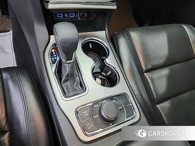 Jeep Grand Cherokee id 4377999 из Кореи 17