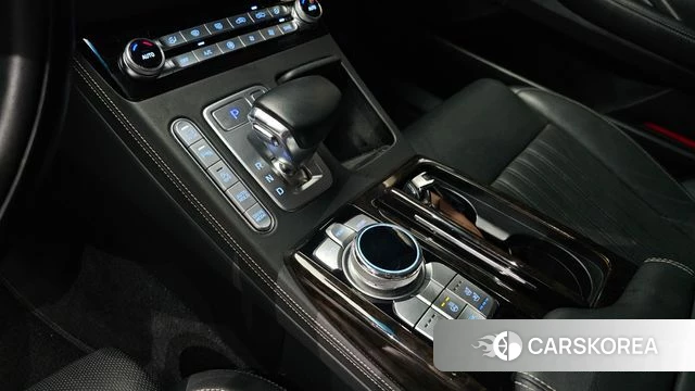 Genesis G90 id 4502377 из Кореи 29
