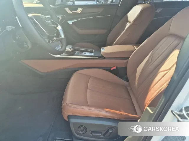 Audi A6 (C8) id 3695616 из Кореи 15