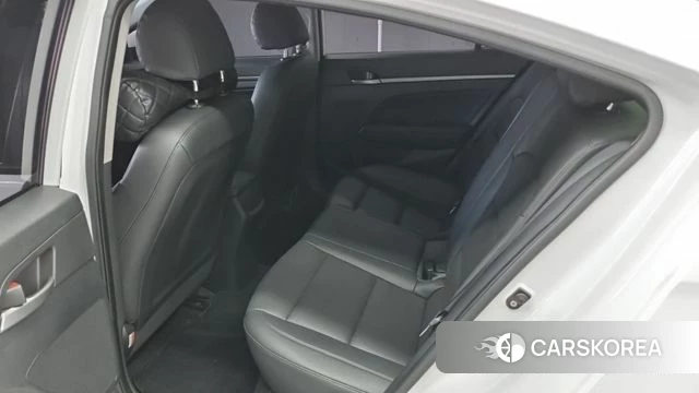 Hyundai Avante AD id 4397839 из Кореи 15