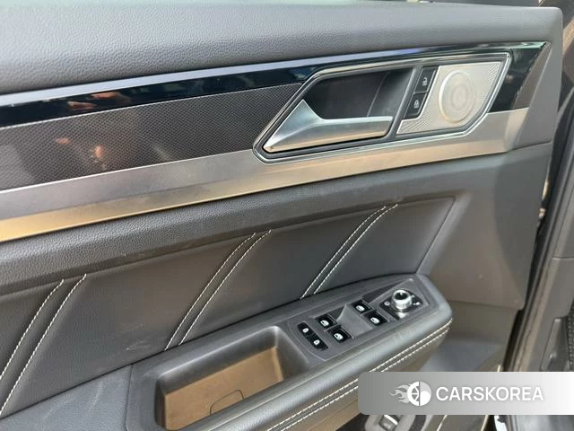 Volkswagen Tourang id 4298233 из Китая 8