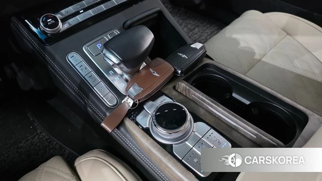 Genesis G90 id 4496619 из Кореи 28