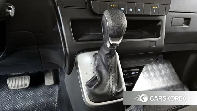 Hyundai Staria id 3301500 из Кореи 18