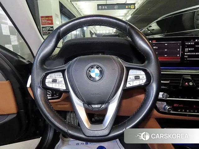 BMW 5 Series (G30) id 3420972 из Кореи 18