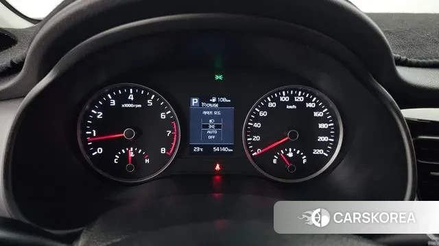 Kia Stonic id 2941530 из Кореи 18