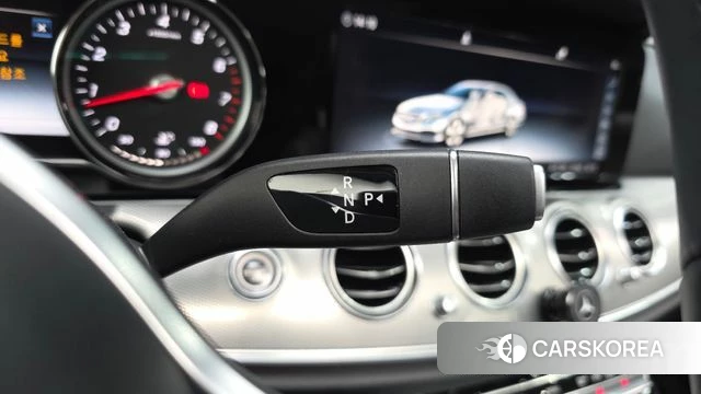 Mercedes-Benz E-Class W213 id 4384638 из Кореи 29