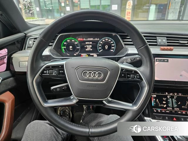 Audi e-Tron id 4625408 из Кореи 13