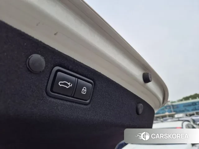 Hyundai The New Grandeur IG id 3311918 из Кореи 18