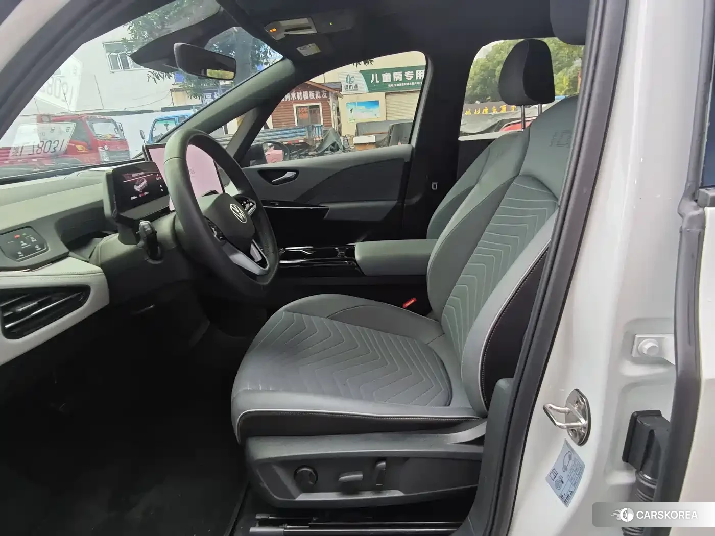 Volkswagen ID.3 id 4570658 из Китая 8