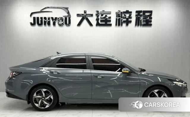 Hyundai Elantra id 4297689 из Китая 20