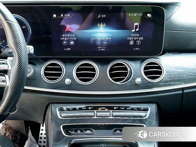 Mercedes-Benz E-Class W213 id 4682702 из Кореи 18