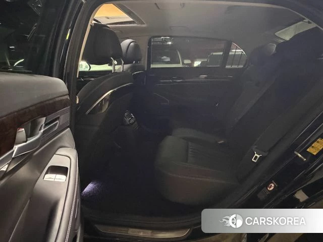 Genesis G90 id 4872917 из Кореи 18