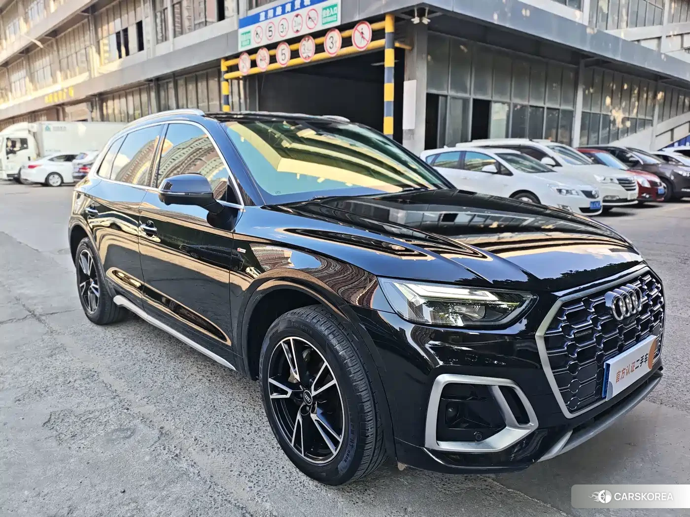 Audi Q5L id 4681252 из Китая 9
