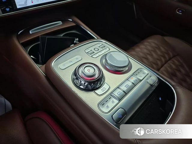 Genesis G90 (RS4) id 4618794 из Кореи 17
