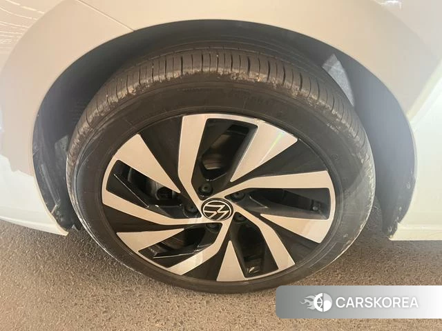 Volkswagen Golf id 4348664 из Китая 9