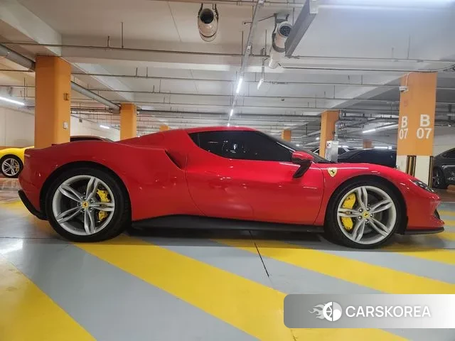 Ferrari 296 GTB id 3315250 из Кореи 12