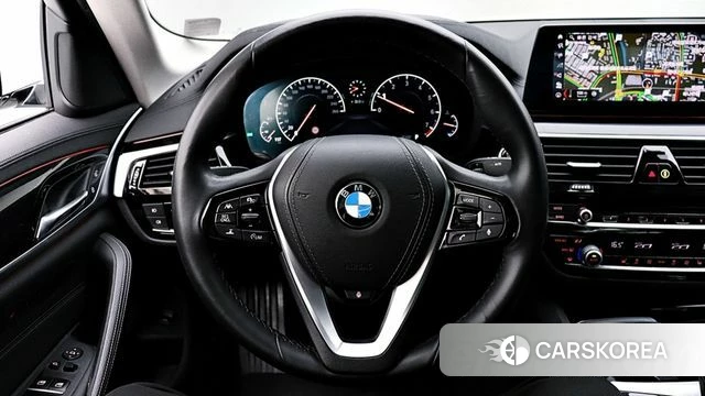 BMW 5 Series (G30) id 4717639 из Кореи 18
