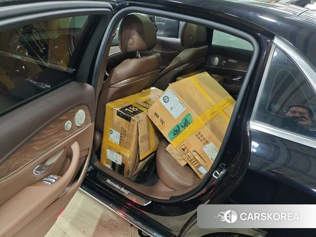Mercedes-Benz E-class id 4298250 из Китая 8