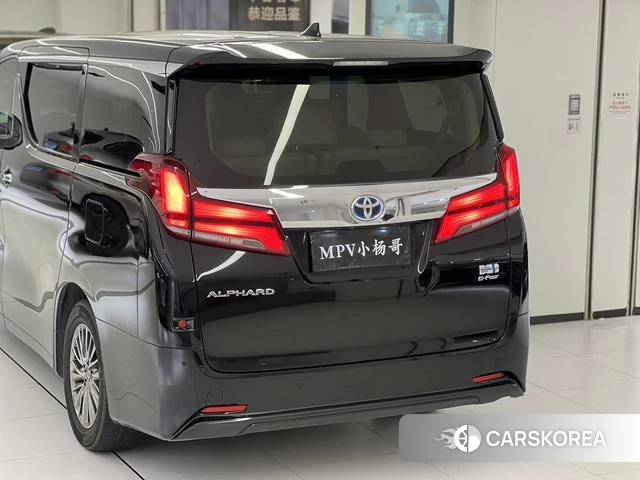 Toyota Elfa id 4266022 из Китая 16