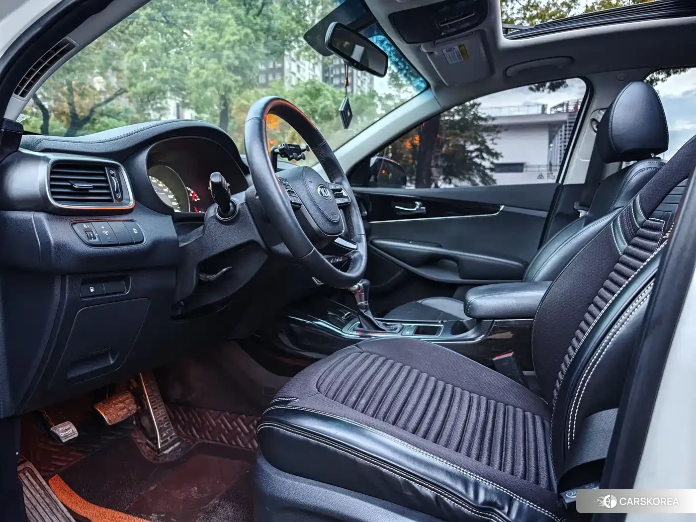 Kia Sorento id 4539338 из Китая 16