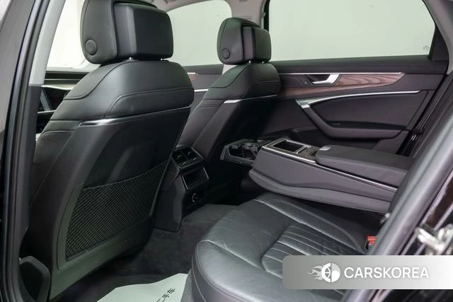 Audi A6L id 4298155 из Китая 23