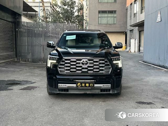 Toyota Sequoia id 4279201 из Китая 8
