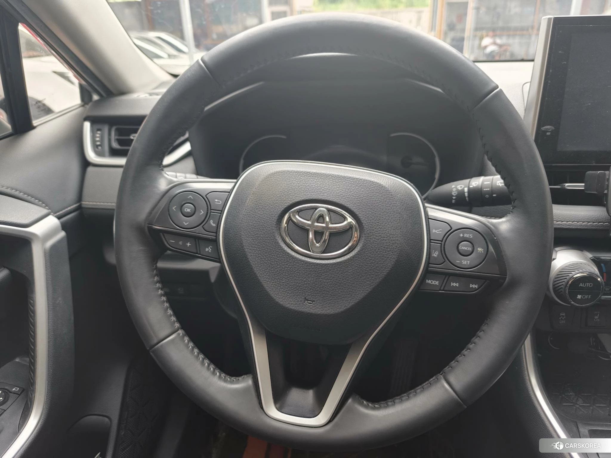 Toyota RAV4 id 4514750 из Китая 21