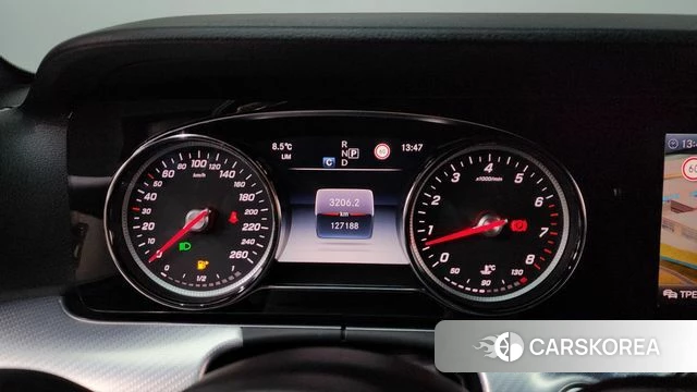 Mercedes-Benz E-Class W213 id 3899256 из Кореи 18