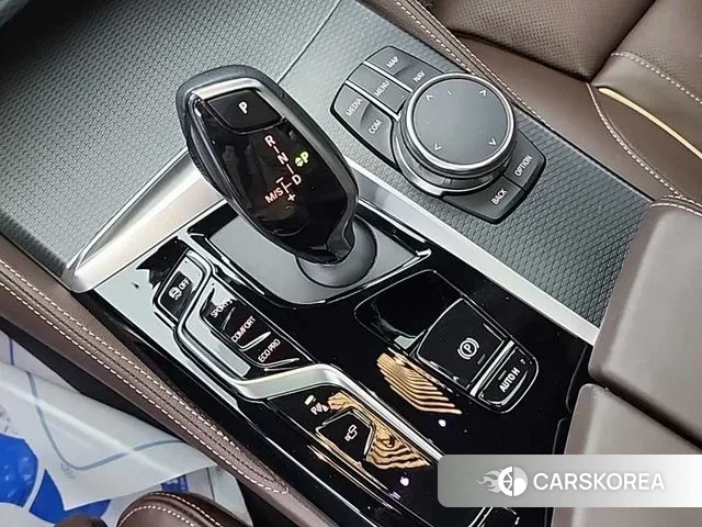 BMW 5 Series (G30) id 3383509 из Кореи 18