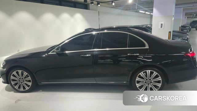 Mercedes-Benz E-Class W213 id 3898415 из Кореи 18