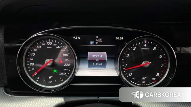 Mercedes-Benz E-Class W213 id 3808429 из Кореи 18